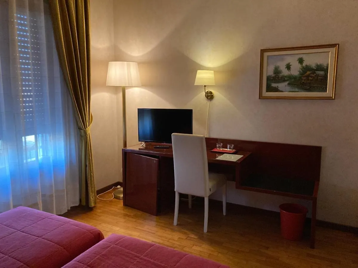 Hotel Master Albignasego 3*,  Italie