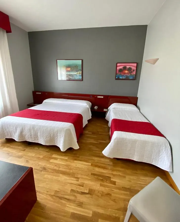 Hotel Master Albignasego 3*,